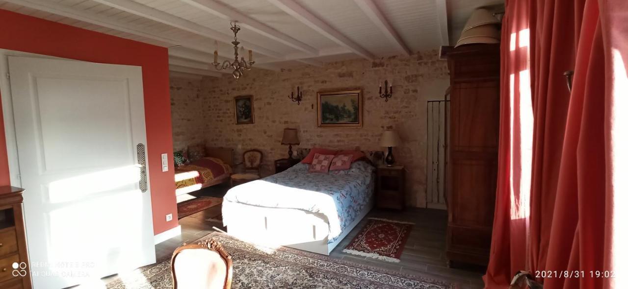 Bed and Breakfast Chez Marek Et Urszula Le Langon Экстерьер фото