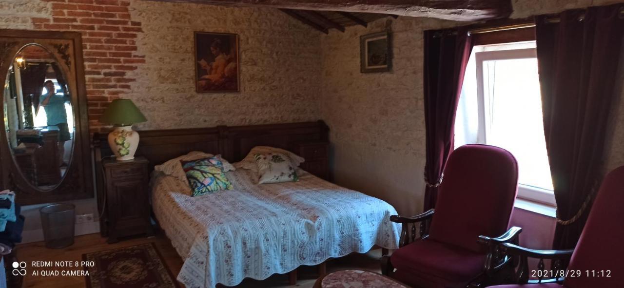 Bed and Breakfast Chez Marek Et Urszula Le Langon Экстерьер фото